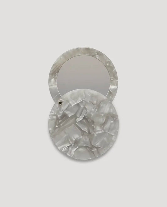 Circle Mirror in Grey Shell
